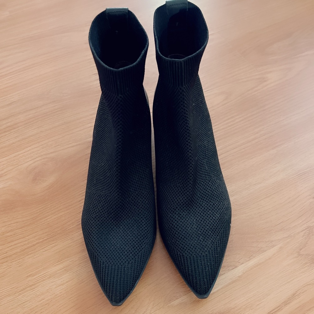 Elegant Black Ankle Boots